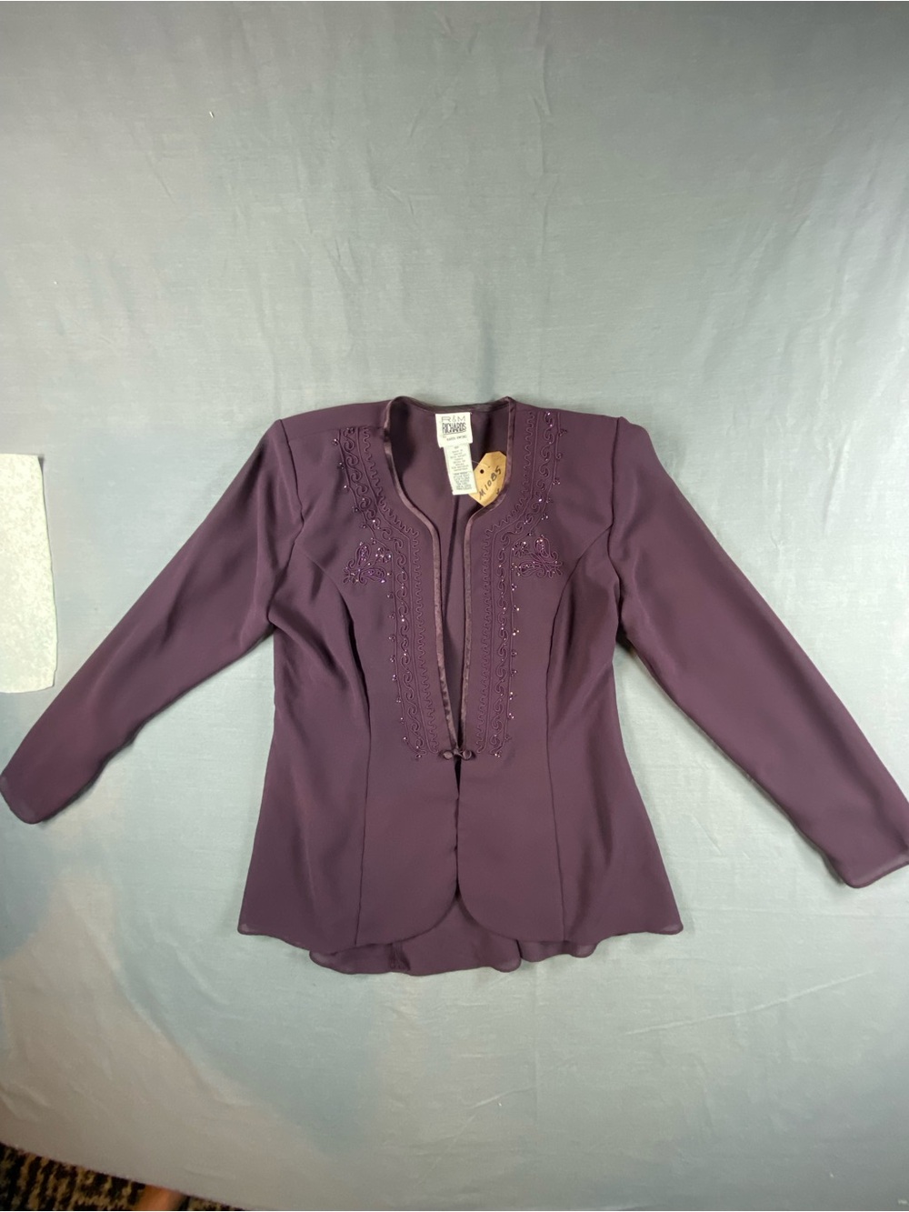 R&M Richard’s Womens Maroon beaded jacket sz 6P Lined Evening Formal Open Front